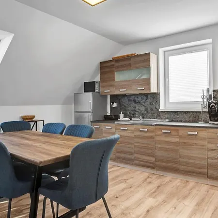 Apartmany Ctyrlistek Loucna pod Klinovcem Exterior photo